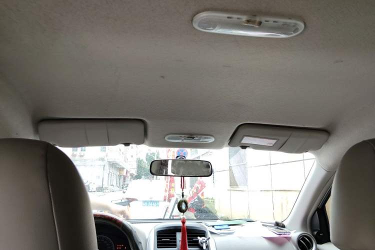 Used Nissan Sunny 2015 1.5XE Manual Comfort Edition Headliner