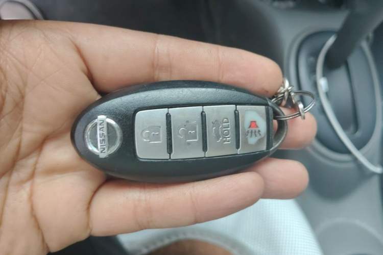 Used Nissan Sunny 2015 1.5XE CVT Master Edition Vehicle Key