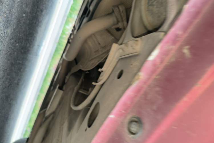 Used Nissan Sunny 2015 1.5XE Manual Comfort Edition Chassis Rear Right