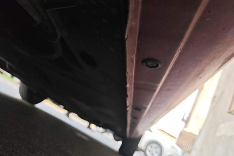 Used Nissan Sunny 2015 1.5XE Manual Master Edition Chassis Rear Right