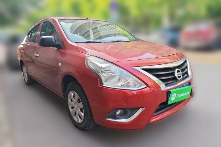 Used Nissan Sunny 2015 1.5XE Manual Master Edition Front Right 45 Deg