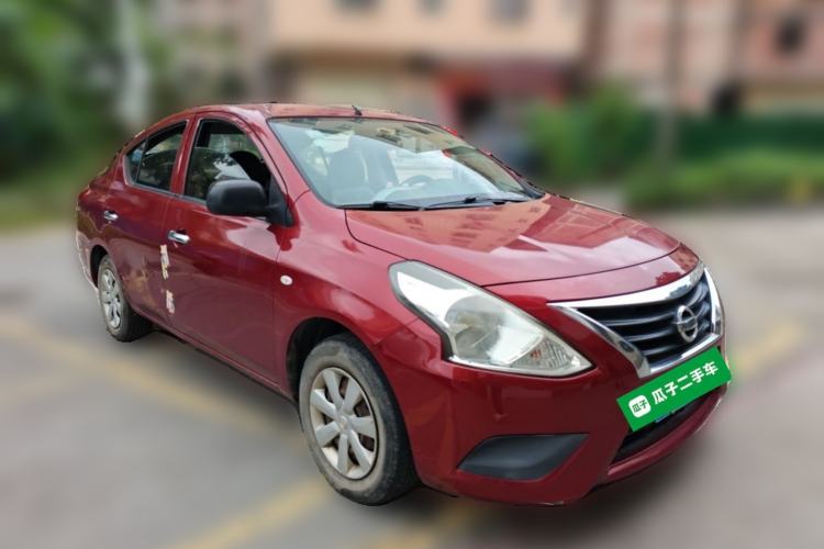 Used Nissan Sunny 2015 1.5XE CVT Comfort Edition Front Right 45 Deg