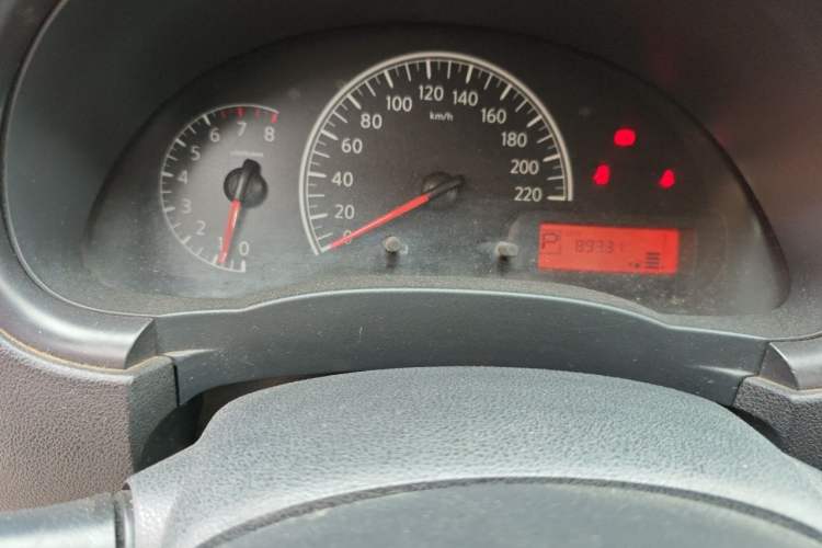 Used Nissan Sunny 2015 1.5XE CVT Comfort Edition Instrument Cluster