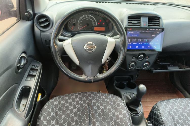 Used Nissan Sunny 2015 1.5XE Manual Comfort Edition Steering Wheel