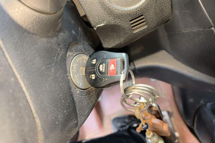 Used Nissan Sunny 2015 1.5XE Manual Comfort Edition Vehicle Key