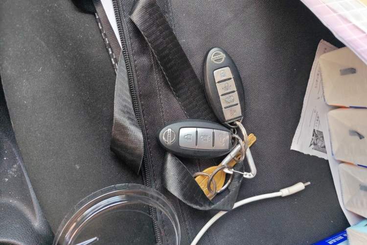 Used Nissan Sunny 2015 1.5XE Manual Master Edition Vehicle Key