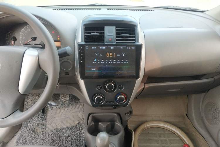 Used Nissan Sunny 2015 1.5XE Manual Comfort Edition Audio And AC Panel