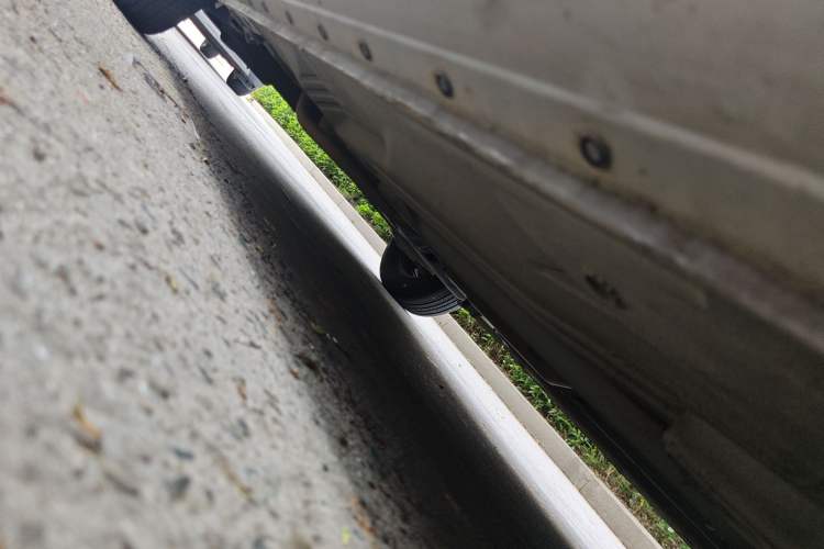 Used Nissan Sunny 2015 1.5XE Manual Comfort Edition Chassis Front Right