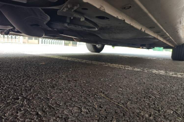 Used Nissan Sunny 2015 1.5XE Manual Elite Edition Chassis Rear Right