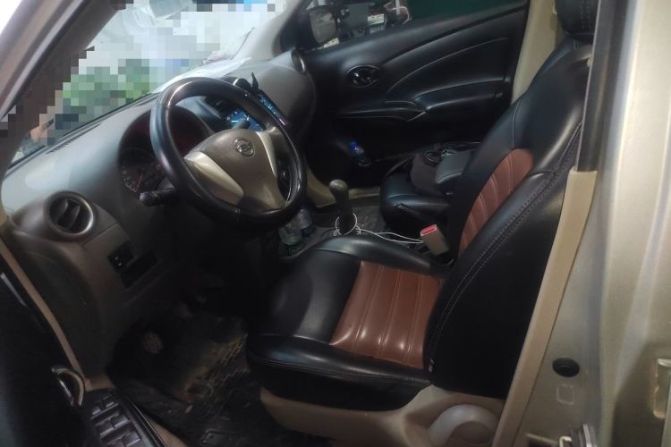 Used Nissan Sunny 2015 1.5XE Manual Comfort Edition Driver Seat