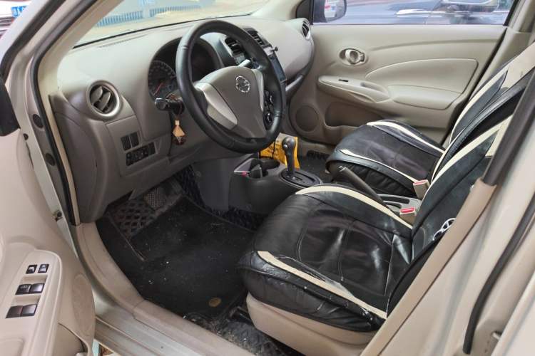 Used Nissan Sunny 2015 1.5XE CVT Master Edition Driver Seat
