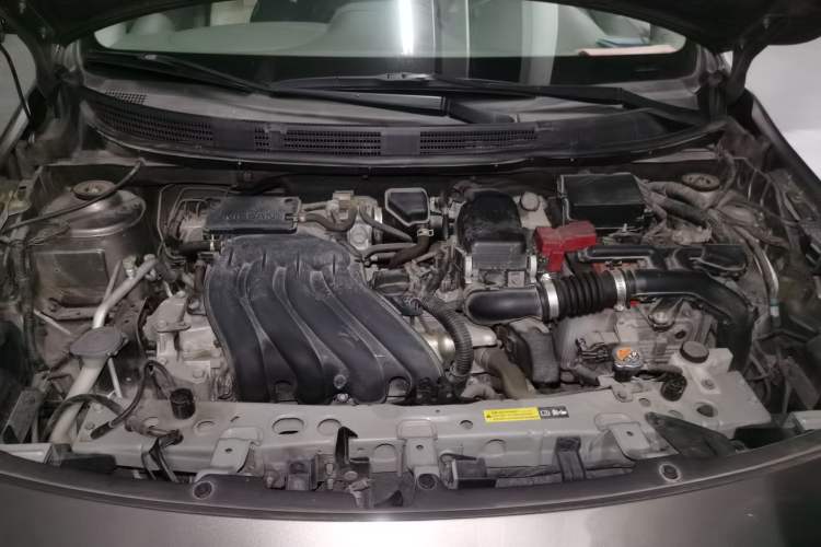 Used Nissan Sunny 2015 1.5XE CVT Master Edition Engine Bay