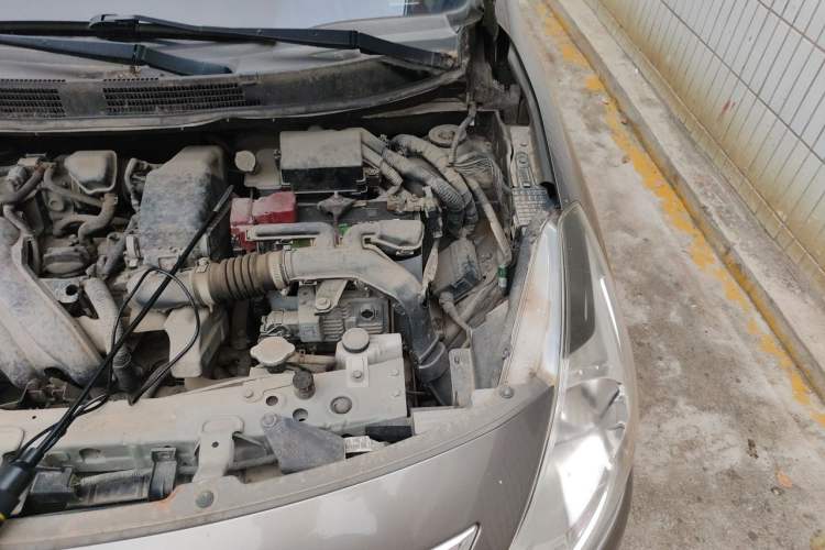 Used Nissan Sunny 2015 1.5XE CVT Comfort Edition Engine Bay Left