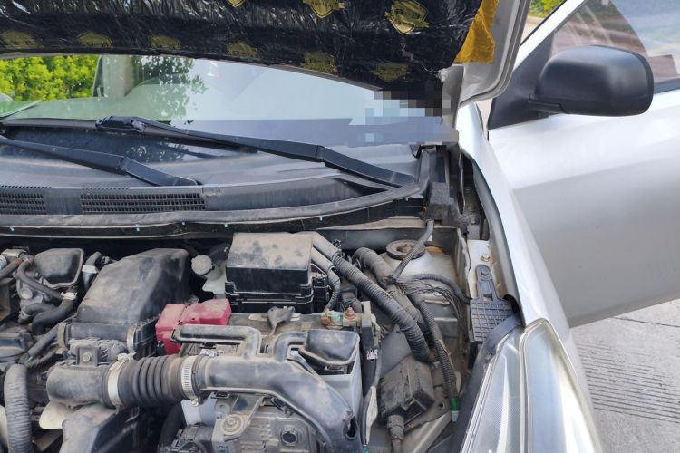 Used Nissan Sunny 2015 1.5XE CVT Comfort Edition Engine Bay Left