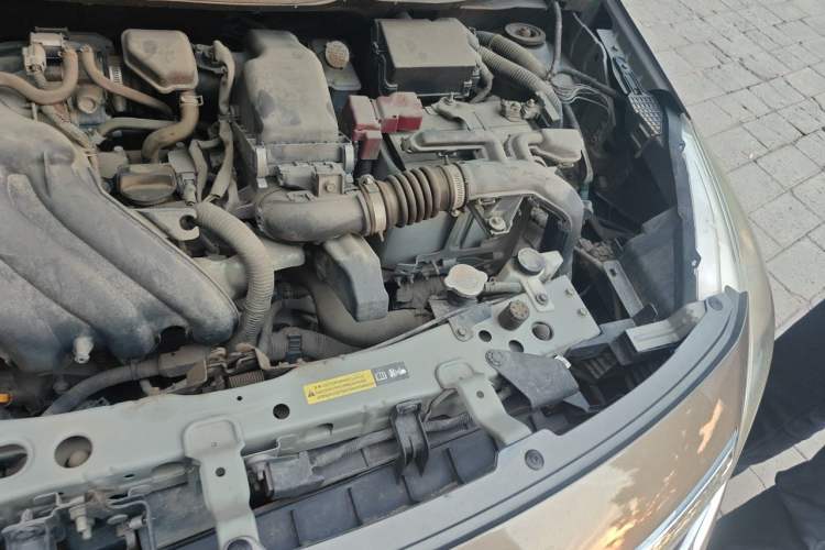 Used Nissan Sunny 2015 1.5XE Manual Comfort Edition Engine Bay Left