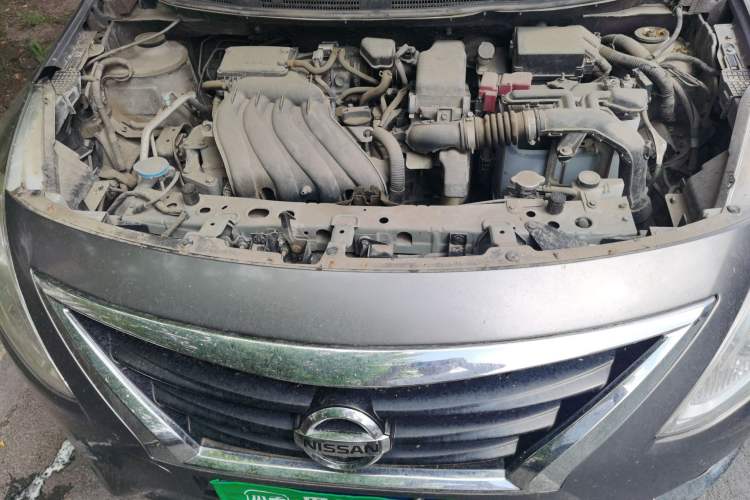 Used Nissan Sunny 2015 1.5XE Manual Comfort Edition Engine Bay