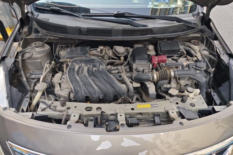 Used Nissan Sunny 2015 1.5XE CVT Comfort Edition Engine Bay