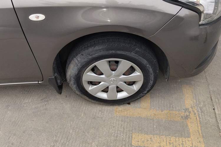 Used Nissan Sunny 2015 1.5XE Manual Comfort Edition Exterior 1