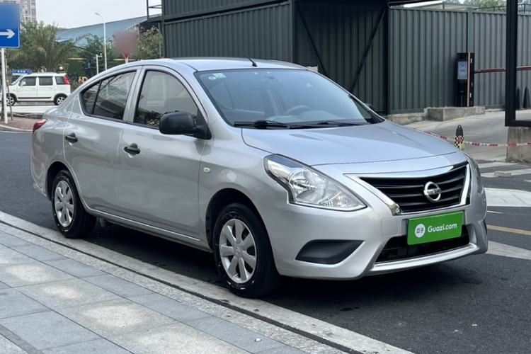Used Nissan Sunny 2015 1.5XE CVT Comfort Edition Exterior 2