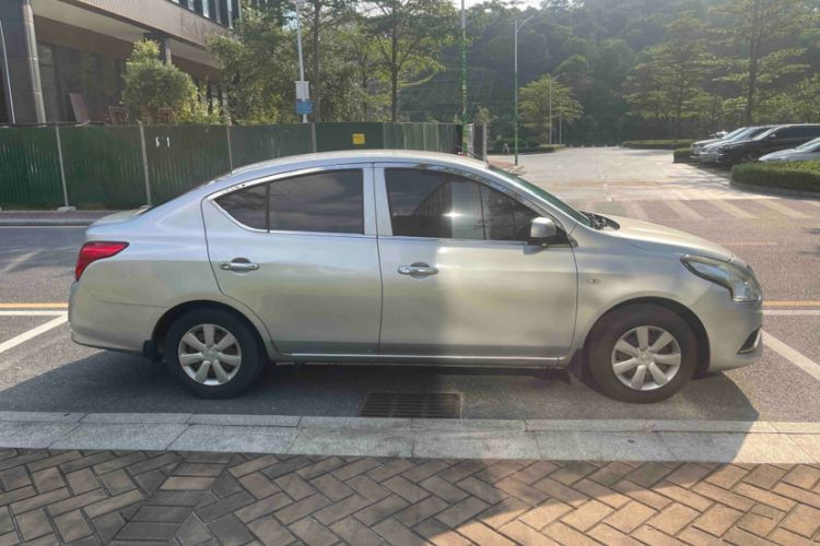 Used Nissan Sunny 2015 1.5XE CVT Comfort Edition Exterior 3