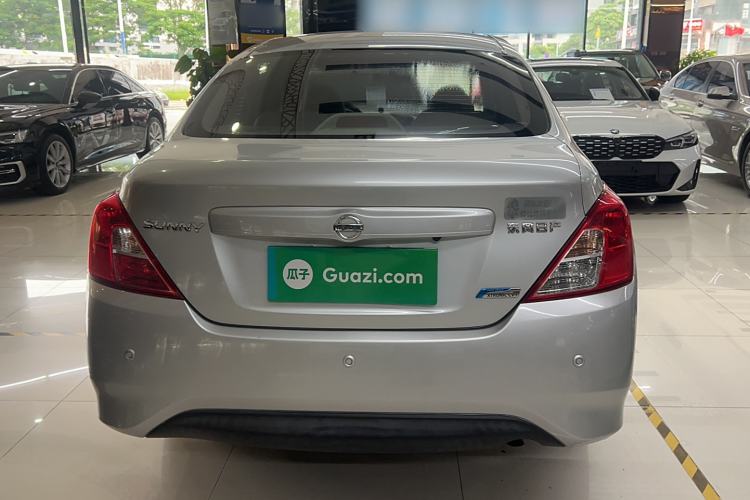 Used Nissan Sunny 2015 1.5XE CVT Master Edition Exterior 4