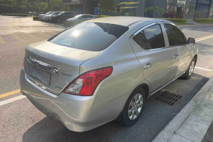 Used Nissan Sunny 2015 1.5XE CVT Comfort Edition Exterior 5