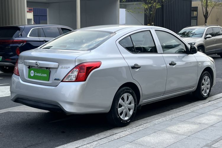 Used Nissan Sunny 2015 1.5XE CVT Comfort Edition Exterior 6