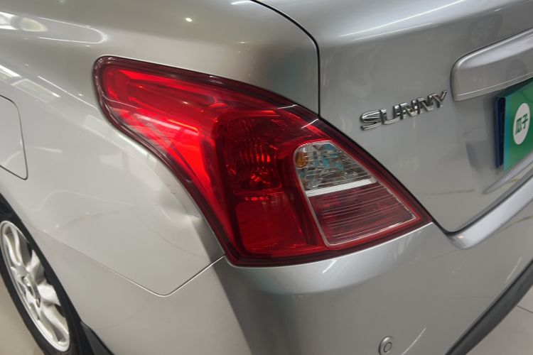 Used Nissan Sunny 2015 1.5XE CVT Master Edition Exterior 8