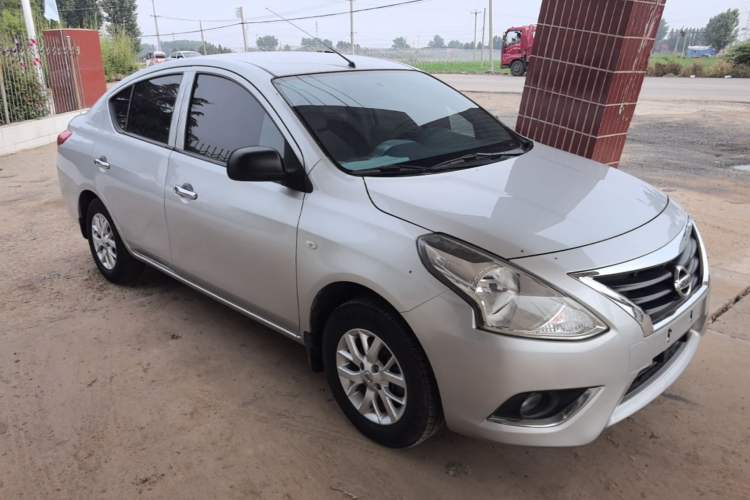 Used Nissan Sunny 2015 1.5XE Manual Master Edition Front Right 45 Deg
