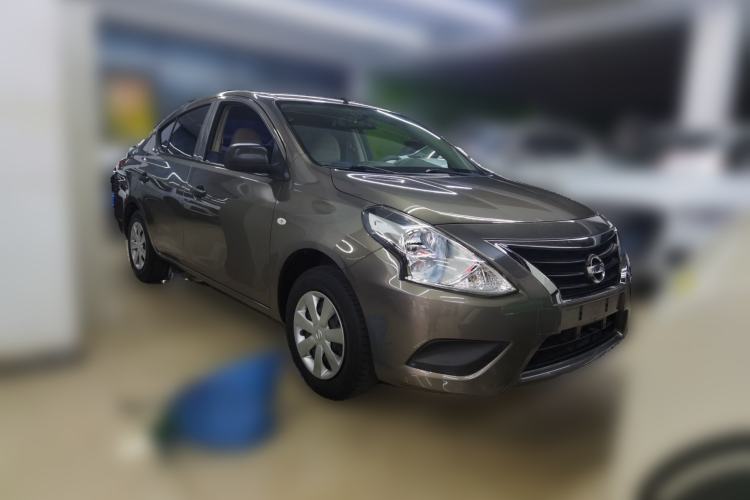 Used Nissan Sunny 2015 1.5XE CVT Comfort Edition Front Right 45 Deg