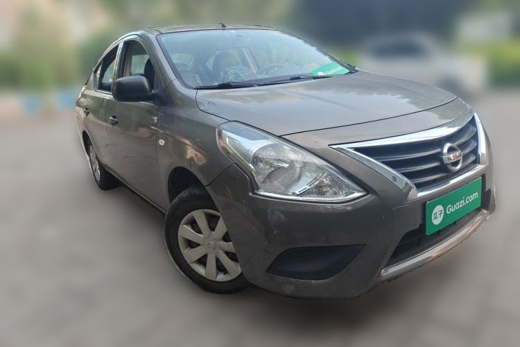Used Nissan Sunny 2015 1.5XE Manual Comfort Edition Front Right 45 Deg