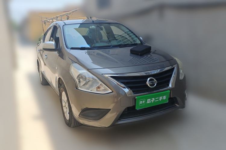 Used Nissan Sunny 2015 1.5XE Manual Comfort Edition Front Right 45 Deg