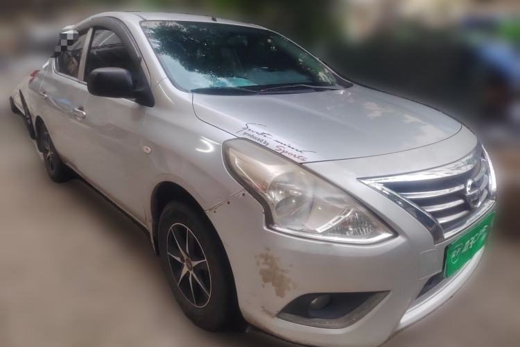 Used Nissan Sunny 2015 1.5XE Manual Comfort Edition Front Right 45 Deg