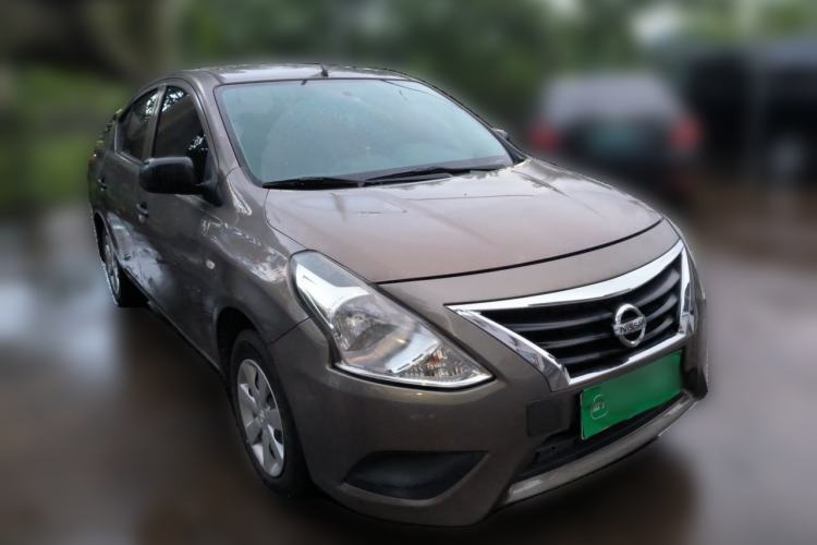 Used Nissan Sunny 2015 1.5XE CVT Comfort Edition Front Right 45 Deg