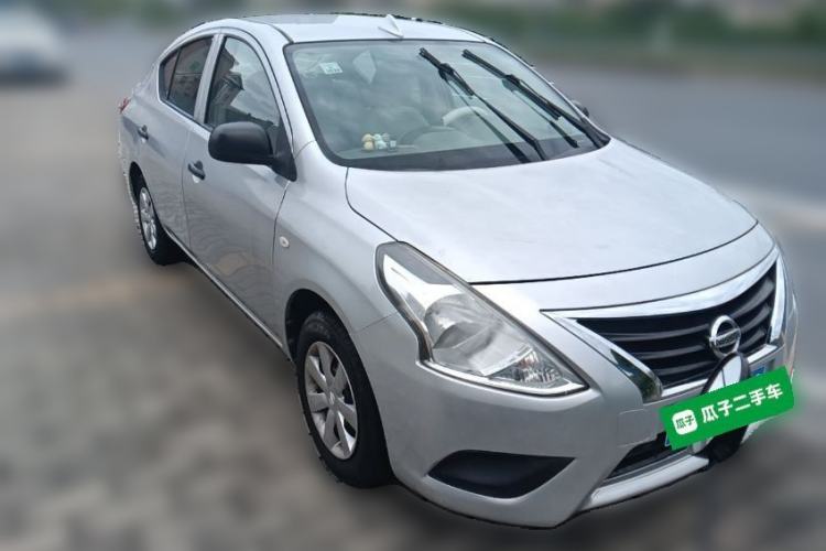 Used Nissan Sunny 2015 1.5XE CVT Comfort Edition Front Right 45 Deg
