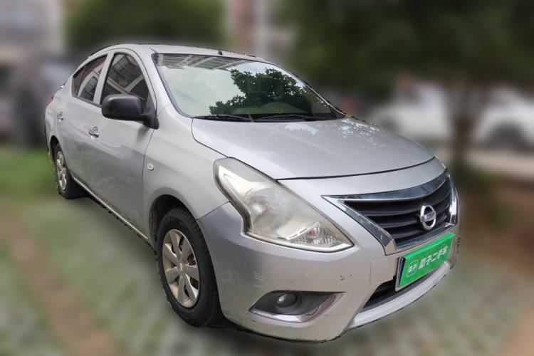 Used Nissan Sunny 2015 1.5XE CVT Master Edition Front Right 45 Deg