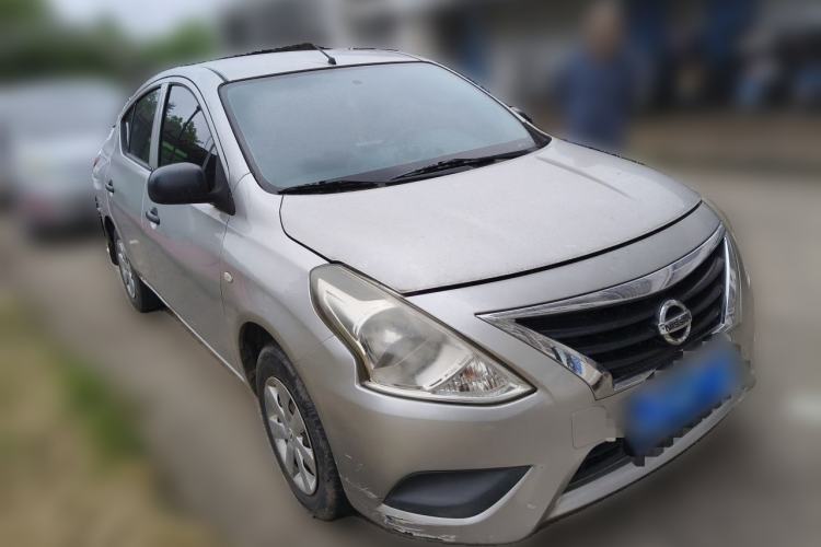 Used Nissan Sunny 2015 1.5XE CVT Comfort Edition Front Right 45 Deg