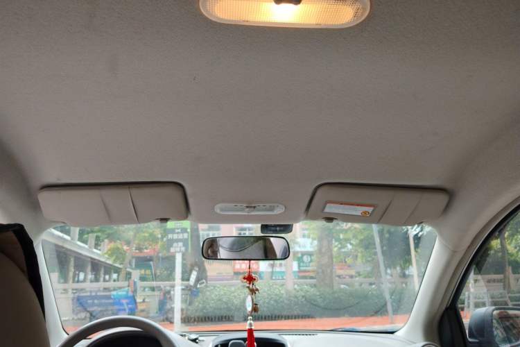 Used Nissan Sunny 2015 1.5XE CVT Master Edition Headliner