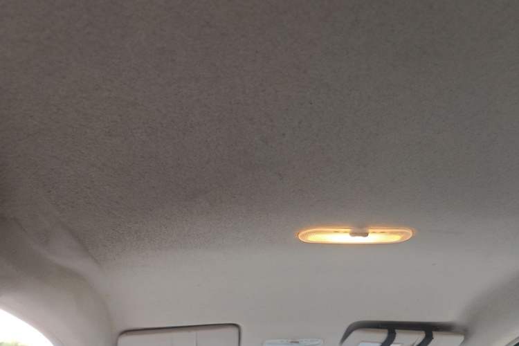 Used Nissan Sunny 2015 1.5XE Manual Comfort Edition Headliner