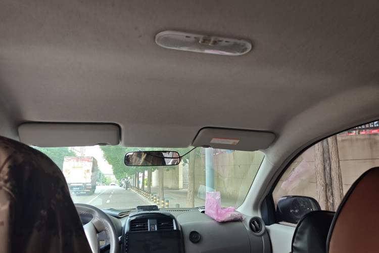 Used Nissan Sunny 2015 1.5XE Manual Elite Edition Headliner