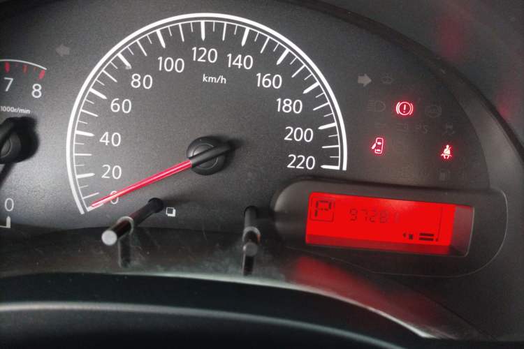 Used Nissan Sunny 2015 1.5XE CVT Elite Edition Instrument Cluster