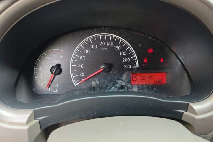 Used Nissan Sunny 2015 1.5XE CVT Comfort Edition Instrument Cluster