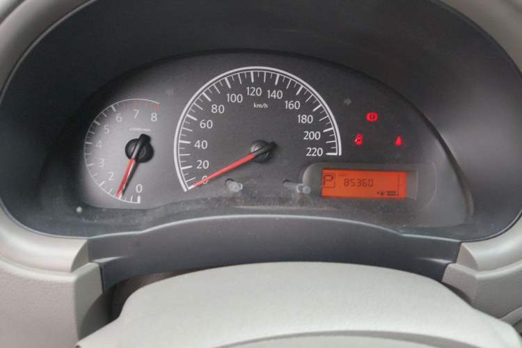 Used Nissan Sunny 2015 1.5XE CVT Comfort Edition Instrument Cluster
