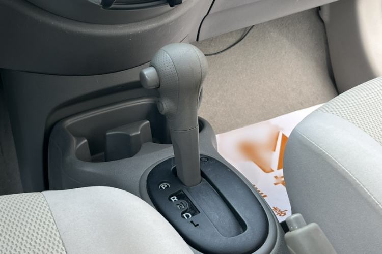 Used Nissan Sunny 2015 1.5XE CVT Comfort Edition Interior 5