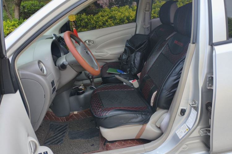 Used Nissan Sunny 2015 1.5XE CVT Comfort Edition Left Front Seat