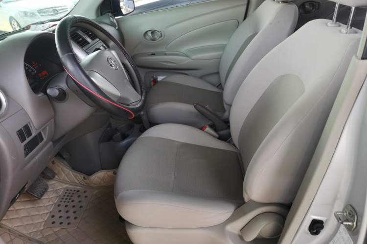 Used Nissan Sunny 2015 1.5XE CVT Comfort Edition Left Front Seat