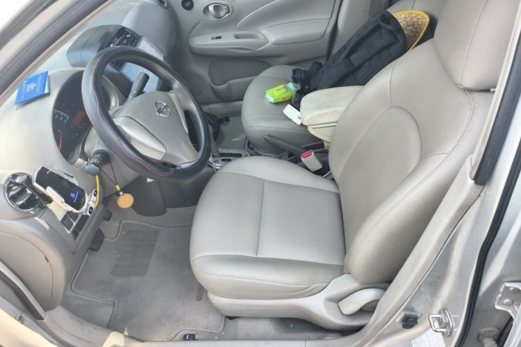 Used Nissan Sunny 2015 1.5XE CVT Comfort Edition Left Front Seat