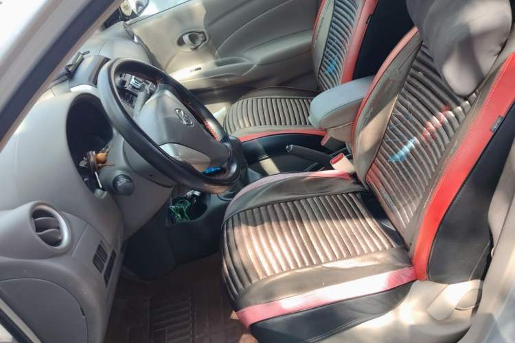Used Nissan Sunny 2015 1.5XE Manual Comfort Edition Left Front Seat