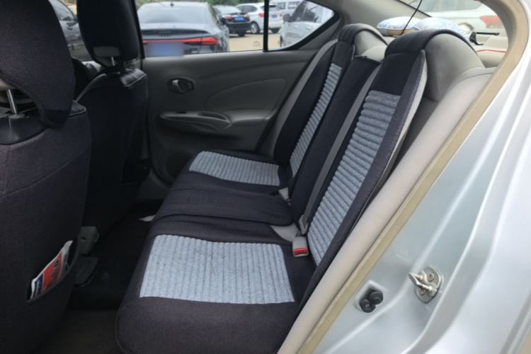 Used Nissan Sunny 2015 1.5XE Manual Comfort Edition Left Rear Seat