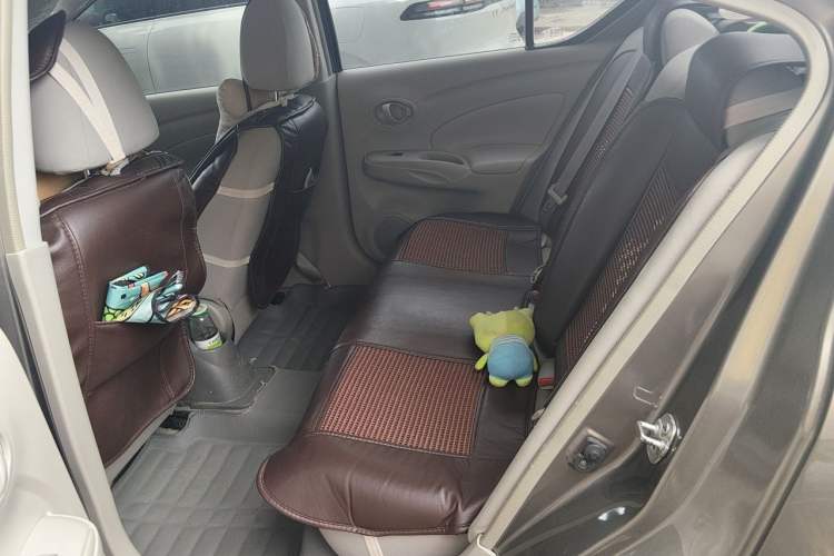 Used Nissan Sunny 2015 1.5XE Manual Comfort Edition Left Rear Seat